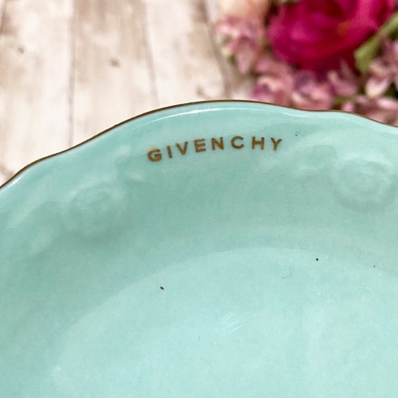 Givenchy Yamaka Japan Tea Cup & Saucer Set - Picture 9 of 16